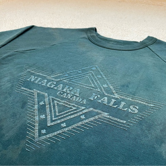 Vintage 80s Ultra Distressed/Faded Niagara Falls Art Deco Puff Print Crewneck - Picture 2 of 6
